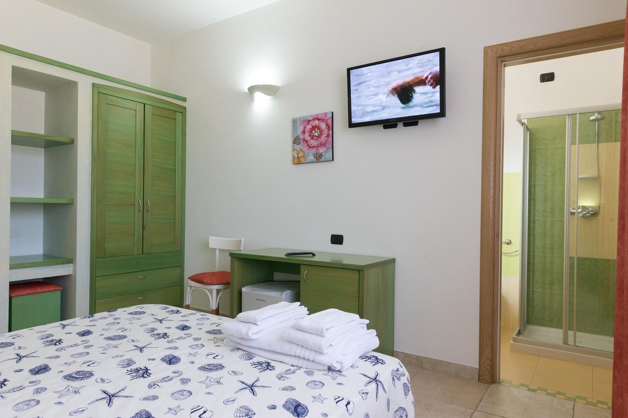 Villa Arneide Bed And Breakfast Torre Lapillo Exterior photo